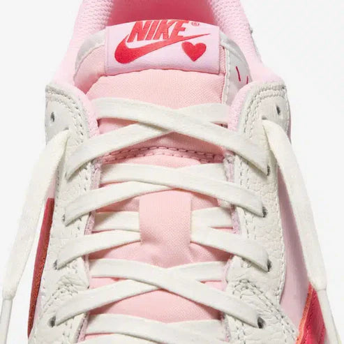 Air Jordan 1 Retro Low OG SP Travis Scott "Sail Tropical Pink"